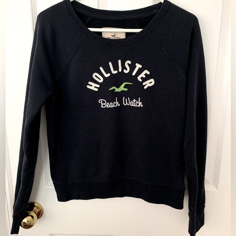 Navy Blue Sweatshirt Hollister Beach Watch